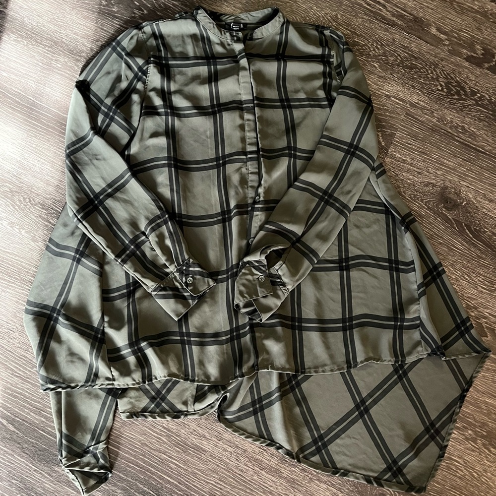 A.n.a. sheer grey and black button up shirt
